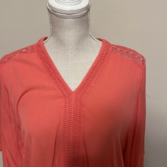 John Paul Richard coral blouse. Sz medium - Picture 2 of 9